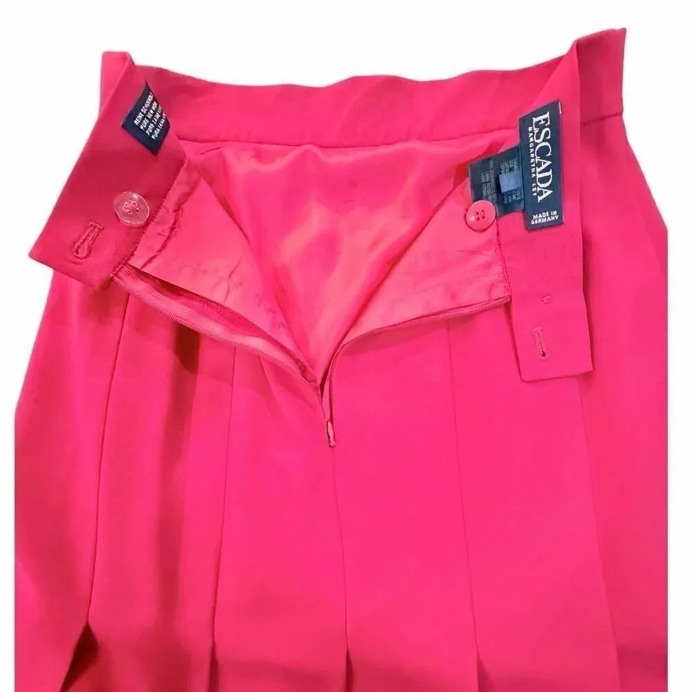 VTG Escada 100% New Wool Red Trumpet Panel Skirt Godet Flare Academia Careerwear - Picture 6 of 14